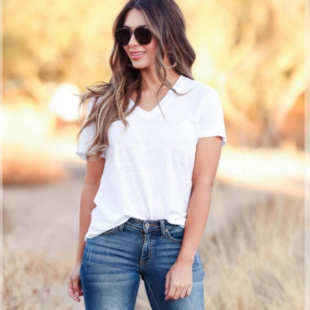 Gray Thread and Supply V Neck Medium